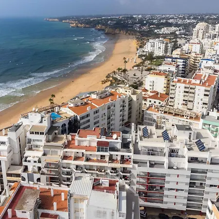 Caravelas 2-bedroom With Pool - 50m From The * Armação de Pêra