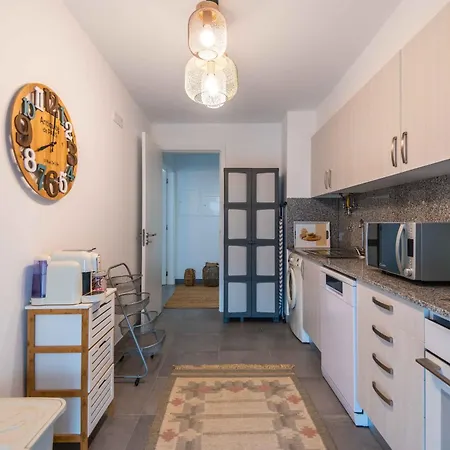 Lägenhet Caravelas 2-bedroom With Pool - 50m From The Armação de Pêra