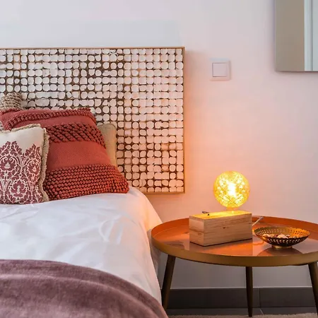 Lägenhet Caravelas 2-bedroom With Pool - 50m From The