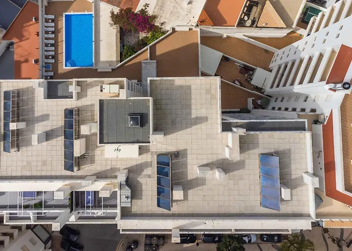 Caravelas 2-bedroom With Pool - 50m From The *